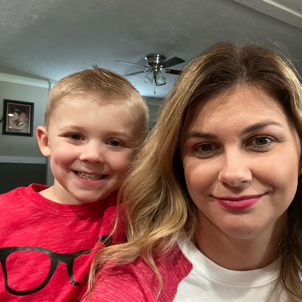 Meet your Posher, Tiffany